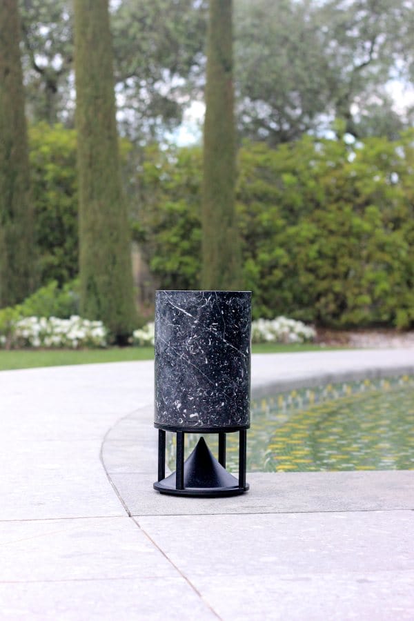 betonowy głośnik na taras