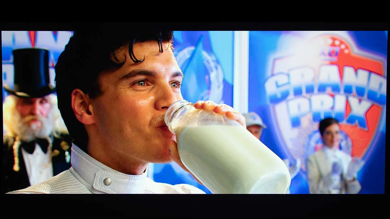 obraz projektora JVC