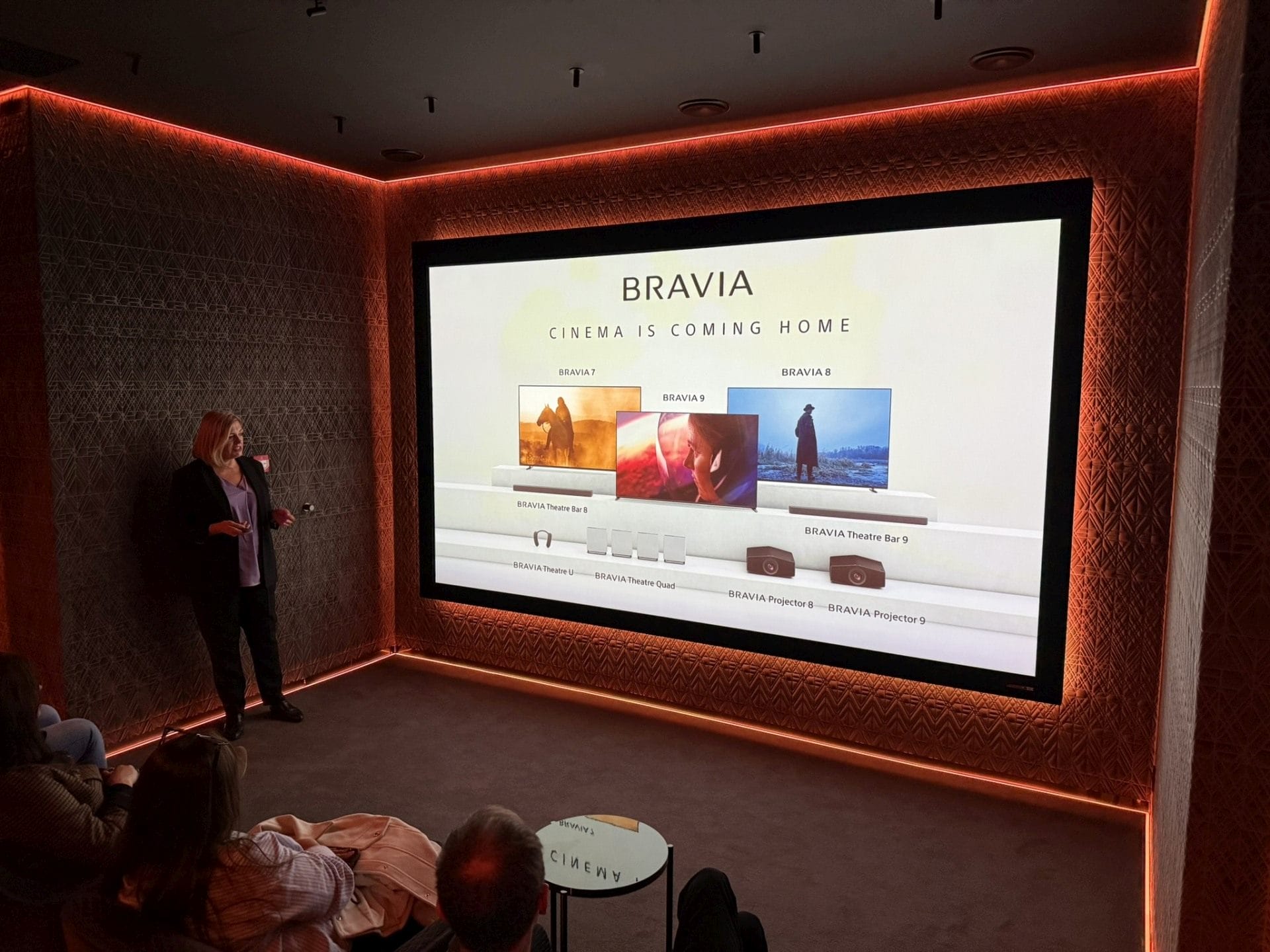 SONY-VPL-XW5100ES premiera