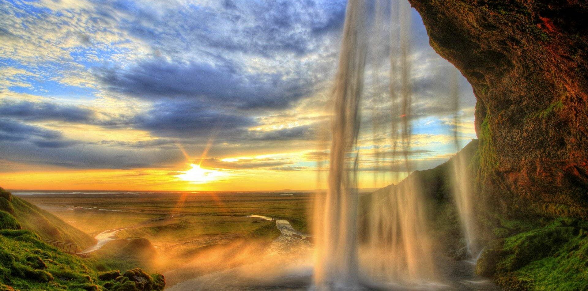 Dynamic HDR Enhancer